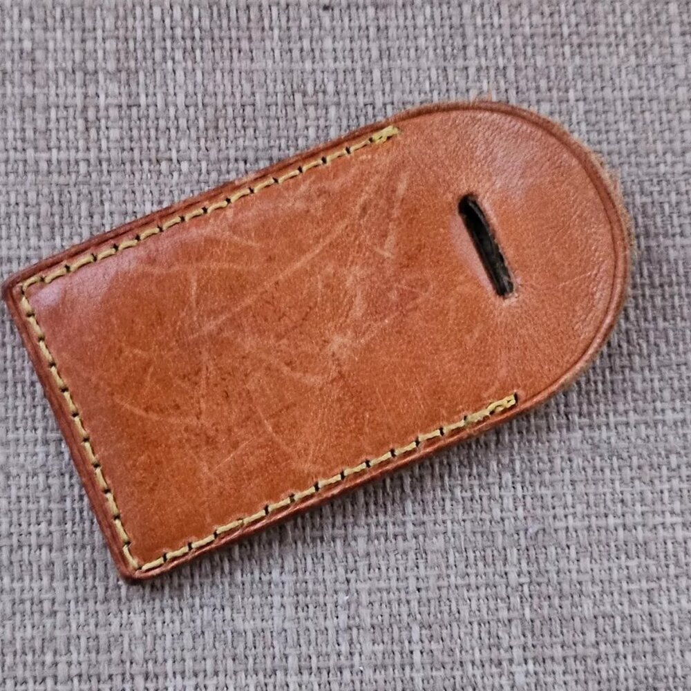 Louis Vuitton Name Tag Tan Genuine Leather Luggage Tag Made in France - Picture 9 of 10